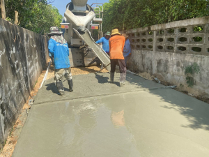 ⚠️ขออภัยในความสะดวก ⚠️  โปรดระมัดระวังในการสัญจรไปมา‼️เครื่องจักรกำลังทำงาน  โครงการก่อสร้างถนนคอนกรีตเสริมเหล็ก ถนนศรีมงคล หมู่ที่ 5 บ้านโนนโพธิ์       ‼️